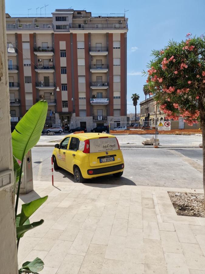 Dimora Diaz 23A Apartman Szirakúza Kültér fotó
